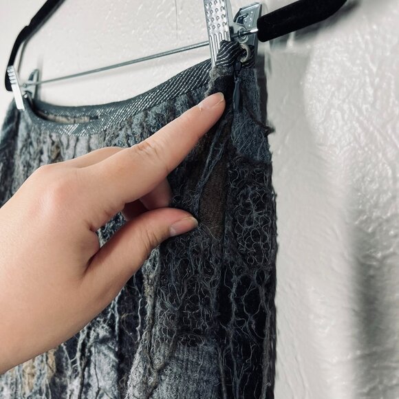 Marianne Kooimans Japanese Blue & Gray Eroded Wool Knit knee-length pencil skirt - Picture 4 of 12